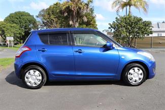 2012 Suzuki Swift - Thumbnail