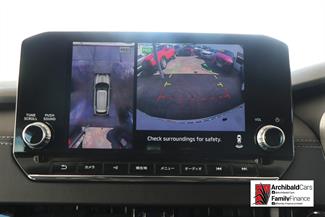 2022 Mitsubishi Outlander - Thumbnail