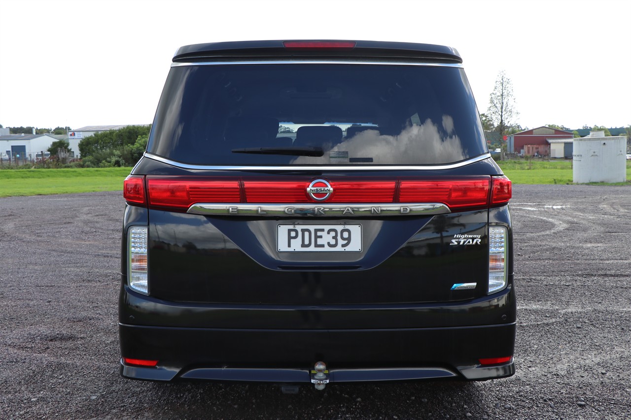 2012 Nissan Elgrand