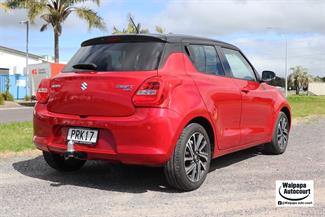 2022 Suzuki Swift - Thumbnail