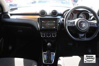 2022 Suzuki Swift - Thumbnail