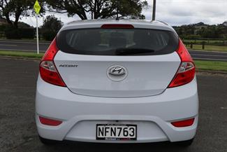 2019 Hyundai Accent - Thumbnail