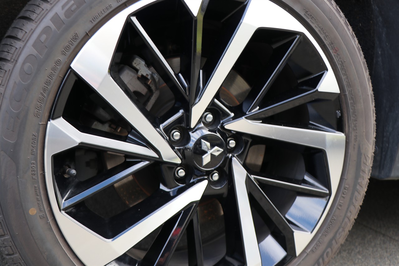 2024 Mitsubishi Outlander