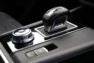 2024 Mitsubishi Outlander - Thumbnail