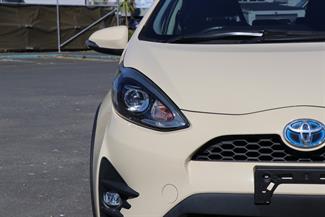 2018 Toyota Aqua - Thumbnail