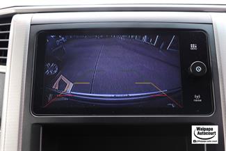 2012 Toyota Vellfire - Thumbnail