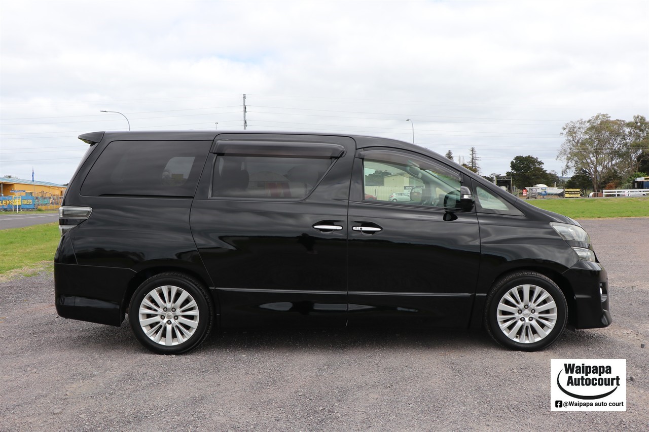 2012 Toyota Vellfire