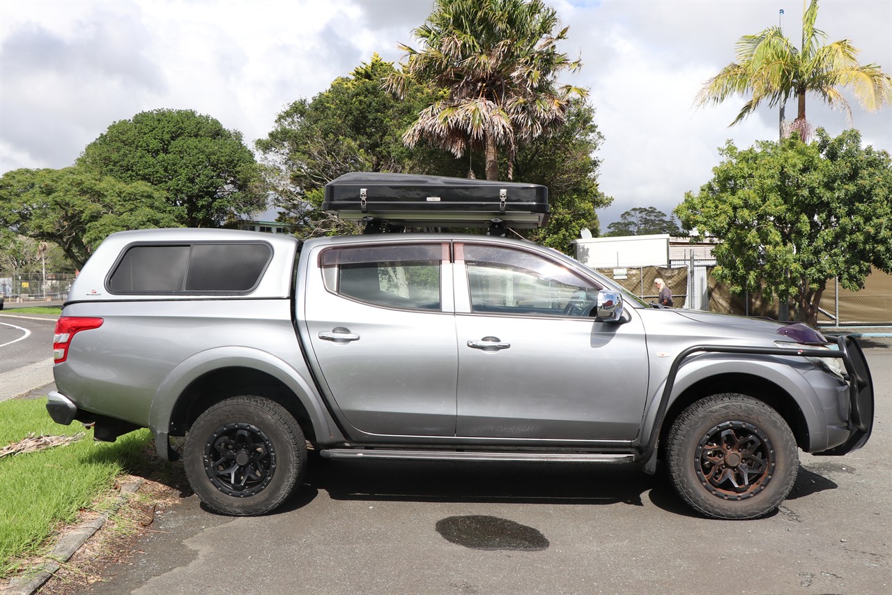 2017 Mitsubishi Triton