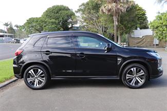 2024 Mitsubishi ASX - Thumbnail