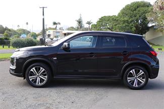 2024 Mitsubishi ASX - Thumbnail