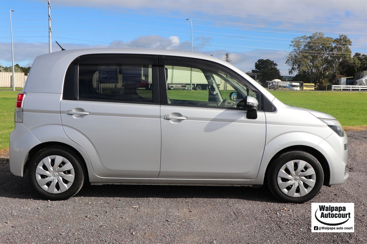 2015 Toyota Spade