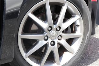 2012 Toyota Estima - Thumbnail