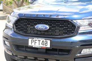 2022 Ford Everest - Thumbnail