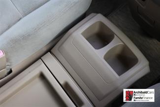 2009 Toyota Vellfire - Thumbnail