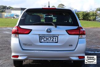 2016 Toyota Corolla - Thumbnail