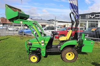 2006 John Deere 2305 - Thumbnail