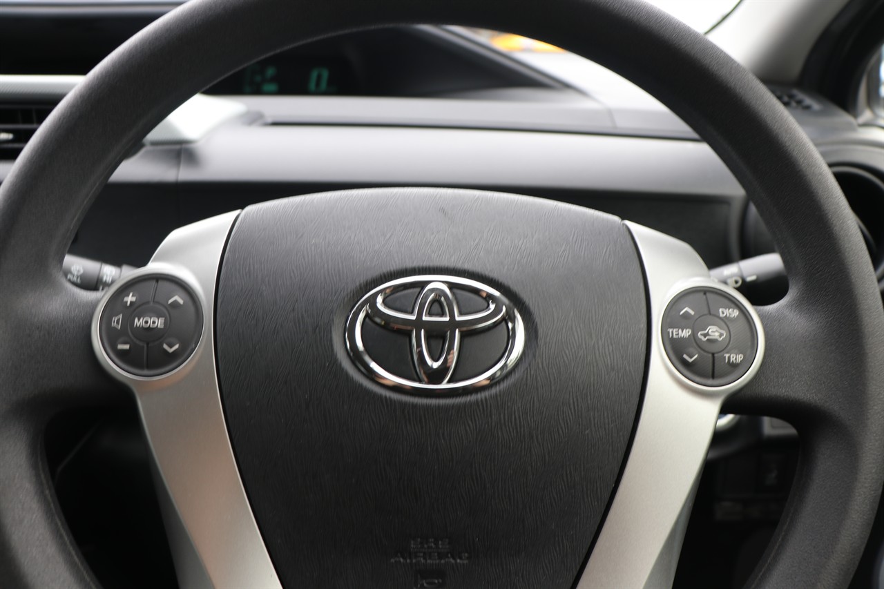 2013 Toyota Aqua