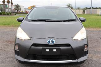 2013 Toyota Aqua - Thumbnail