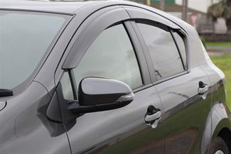 2013 Toyota Aqua - Thumbnail