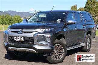 2022 Mitsubishi Triton - Thumbnail