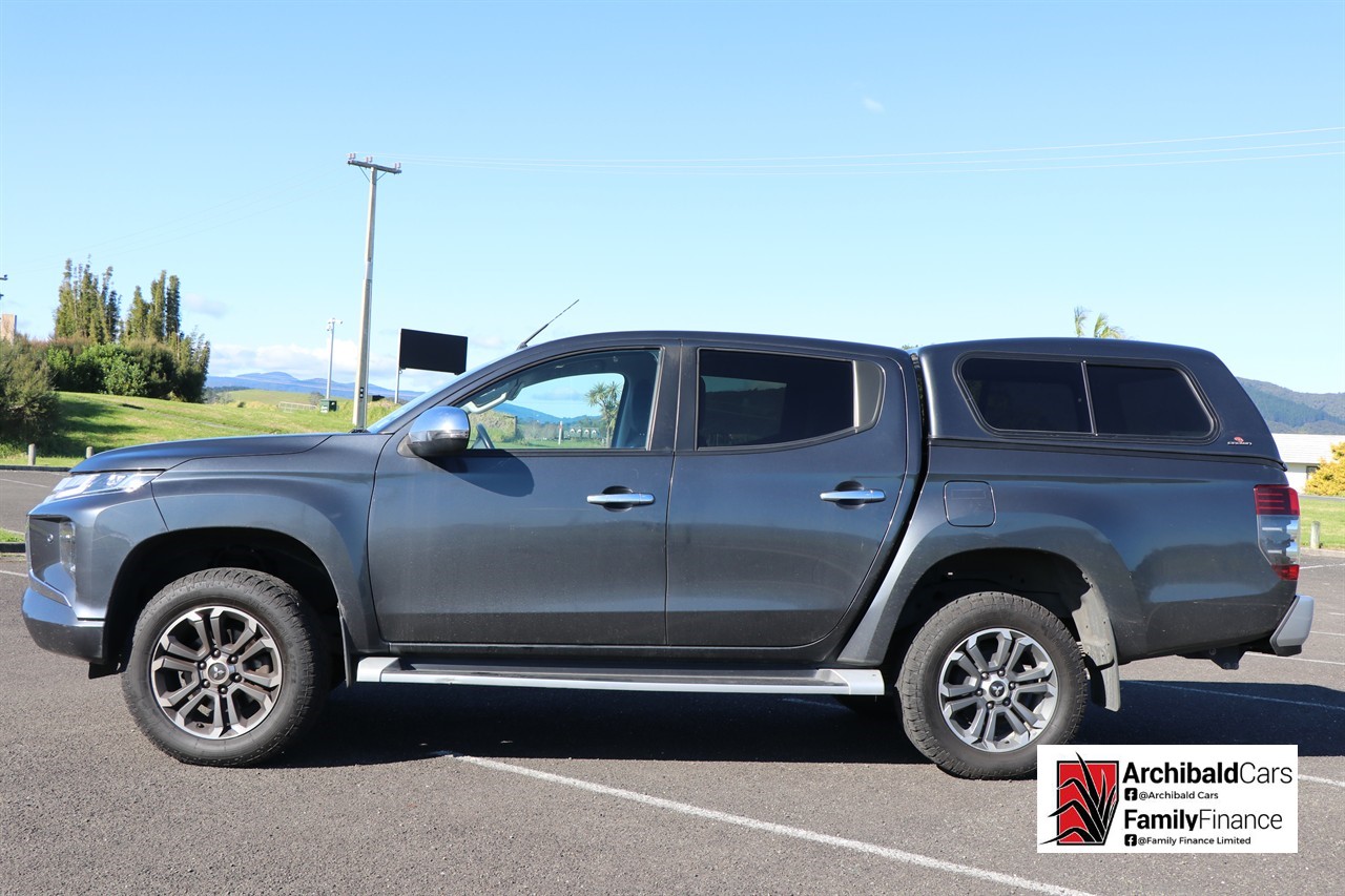2022 Mitsubishi Triton