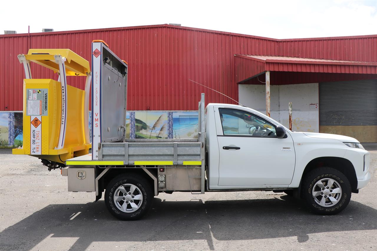 2020 Mitsubishi Triton