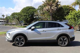 2024 Mitsubishi Eclipse Cross - Thumbnail