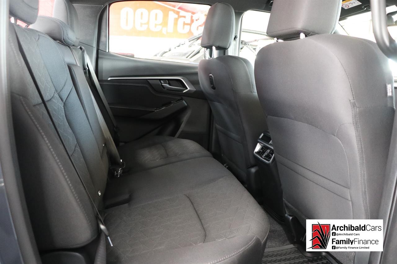 2025 Isuzu D-Max
