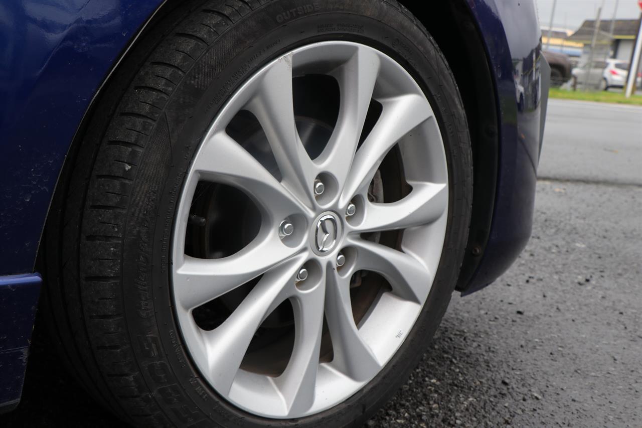 2009 Mazda Axela
