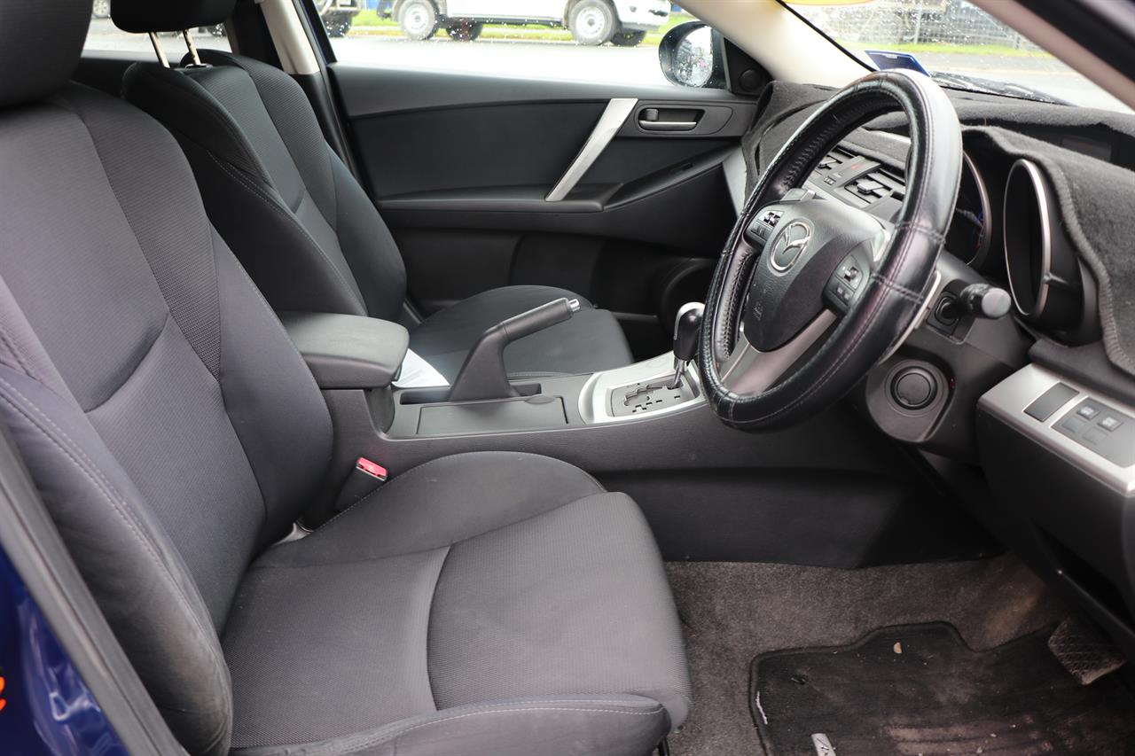 2009 Mazda Axela
