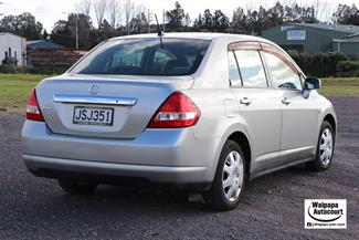 2005 Nissan Tiida - Thumbnail