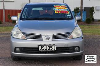 2005 Nissan Tiida - Thumbnail