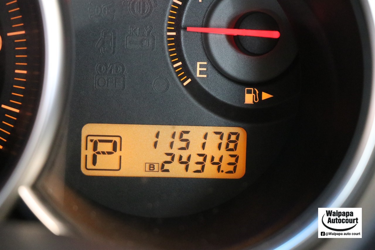 2005 Nissan Tiida