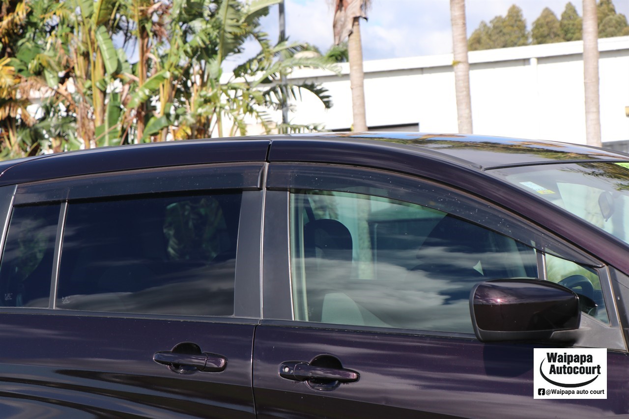 2014 Mazda Premacy