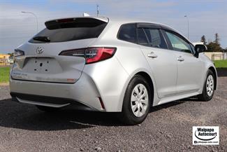 2020 Toyota Corolla - Thumbnail