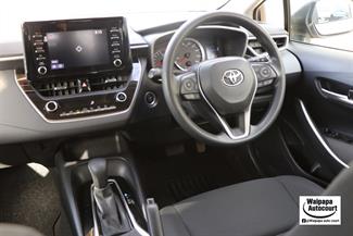 2020 Toyota Corolla - Thumbnail