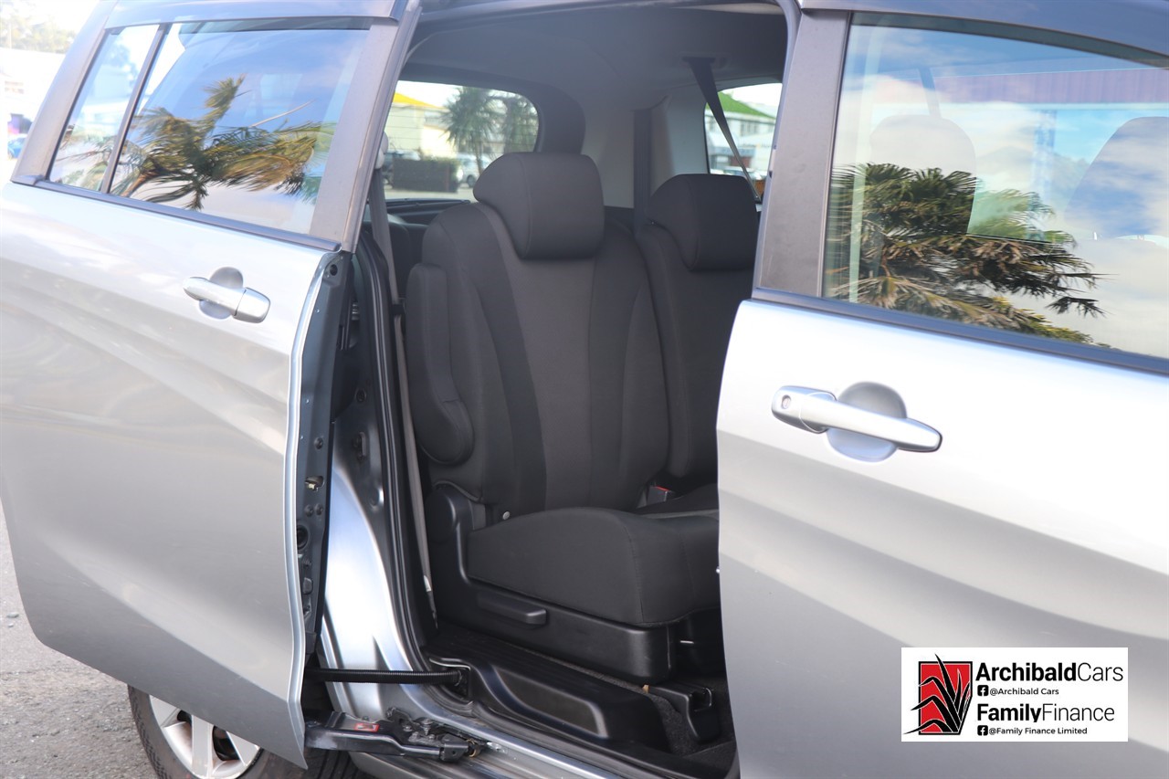 2013 Mazda Premacy
