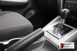 2022 Mitsubishi Triton - Thumbnail