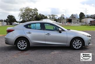 2016 Mazda Axela - Thumbnail