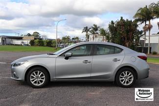 2016 Mazda Axela - Thumbnail