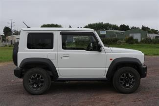 2021 Suzuki Jimny - Thumbnail