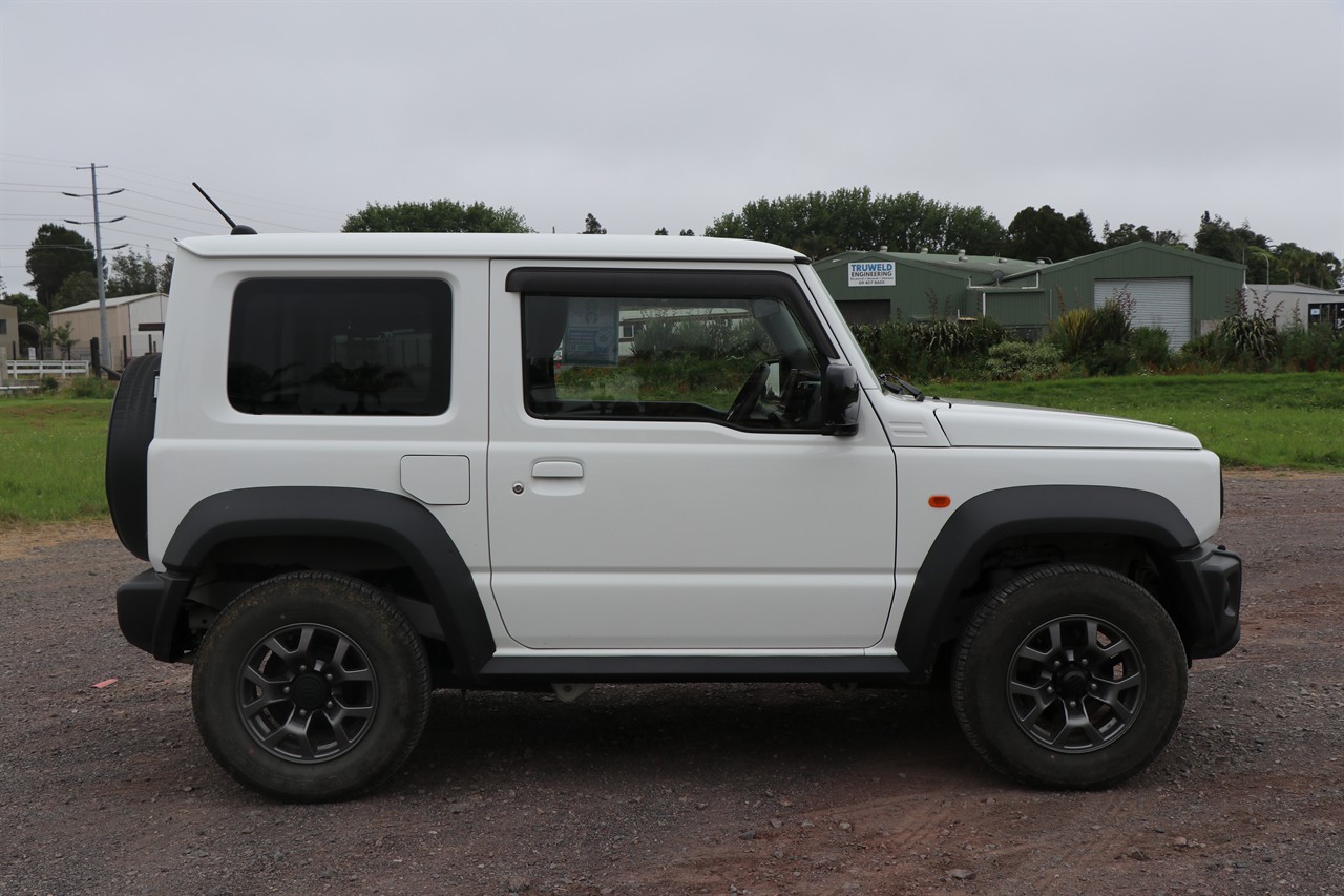 2021 Suzuki Jimny