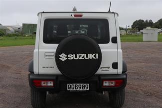 2021 Suzuki Jimny - Thumbnail