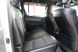 2022 Toyota Hilux - Thumbnail