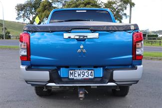 2019 Mitsubishi Triton - Thumbnail