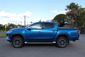 2019 Mitsubishi Triton - Thumbnail