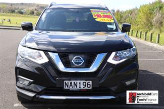 2020 Nissan X-Trail - Thumbnail