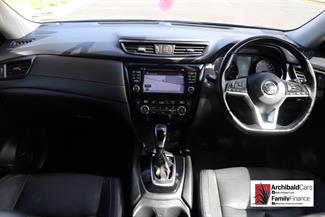 2020 Nissan X-Trail - Thumbnail