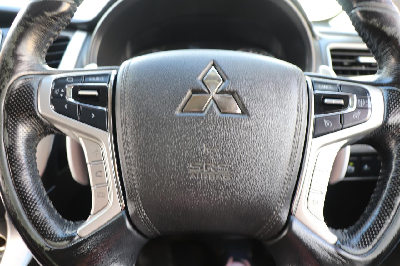 2016 Mitsubishi Pajero Sport