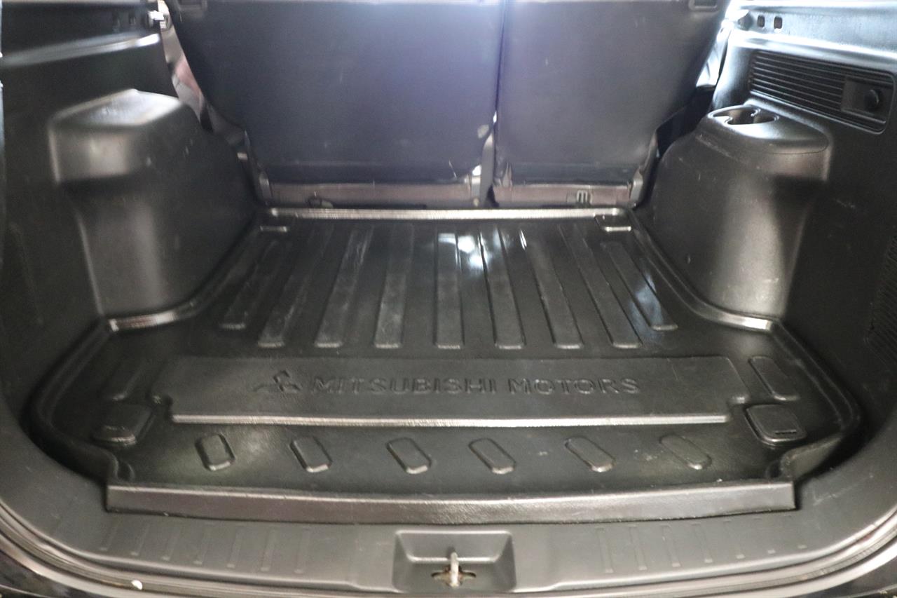 2016 Mitsubishi Pajero Sport